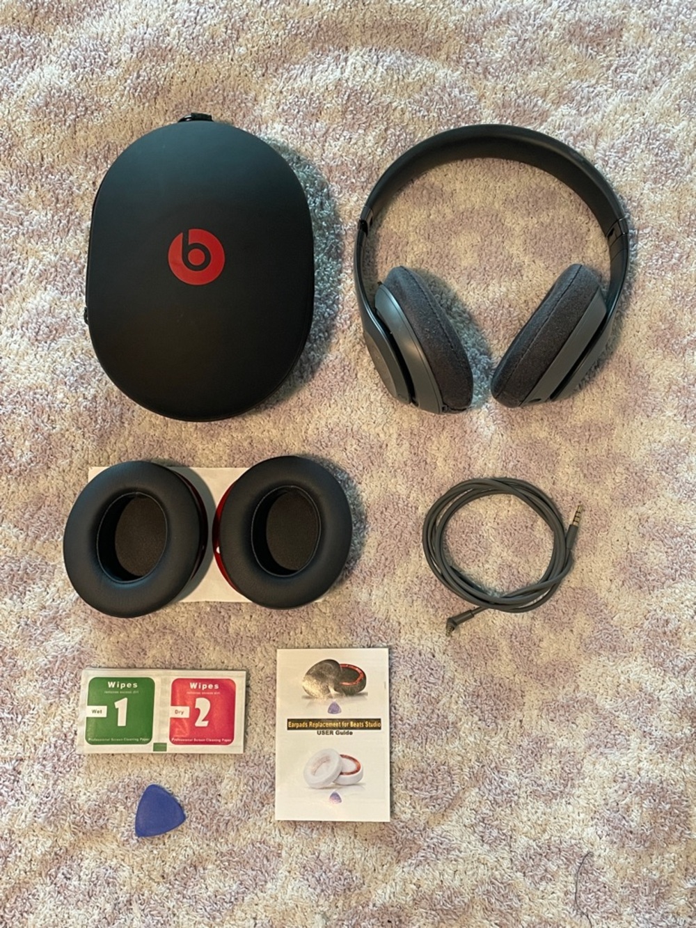 Beats Studio 3 Wireless Over Ear Headphones Black/Grey with Carrying Case